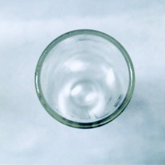 Glass Graduated Cylinders - Picture 3 of 5